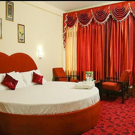 Mha Hotel Ever Green Manali Екстер'єр фото